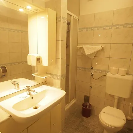 By The Sea - Diklo, - 16023 Gasthof Zadar