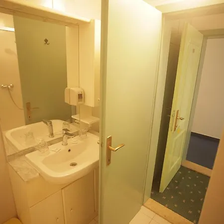 By The Sea - Diklo, - 16023 Zara