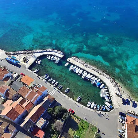 By The Sea - Diklo, - 16023 Zara